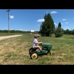 Meet your Posher, Desmond